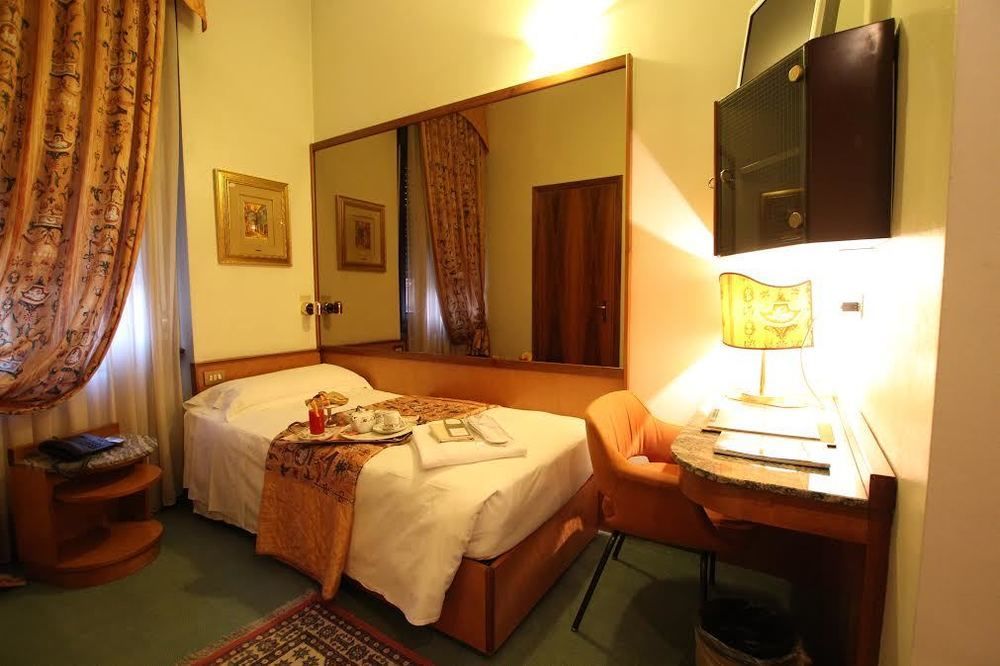 Carrobbio Hotel Milano