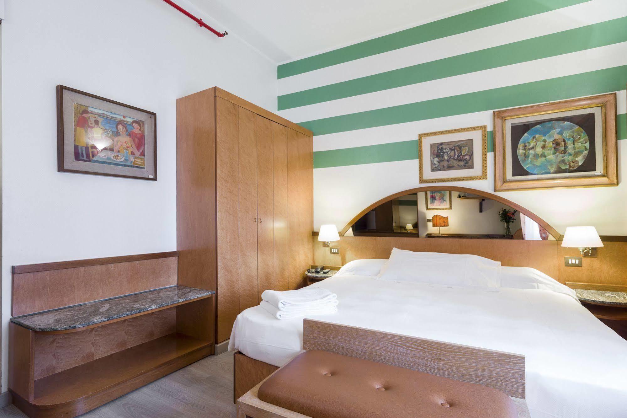 Hotel Carrobbio Milano